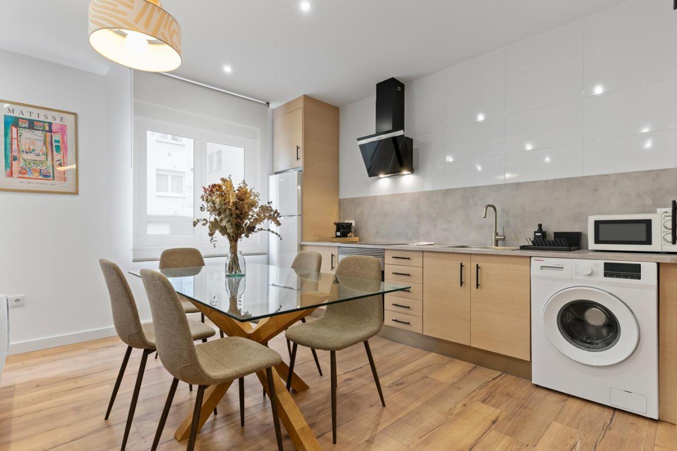 Apartamento Matisse, Totalmente Reformado Y Modernista Gijón Exterior foto