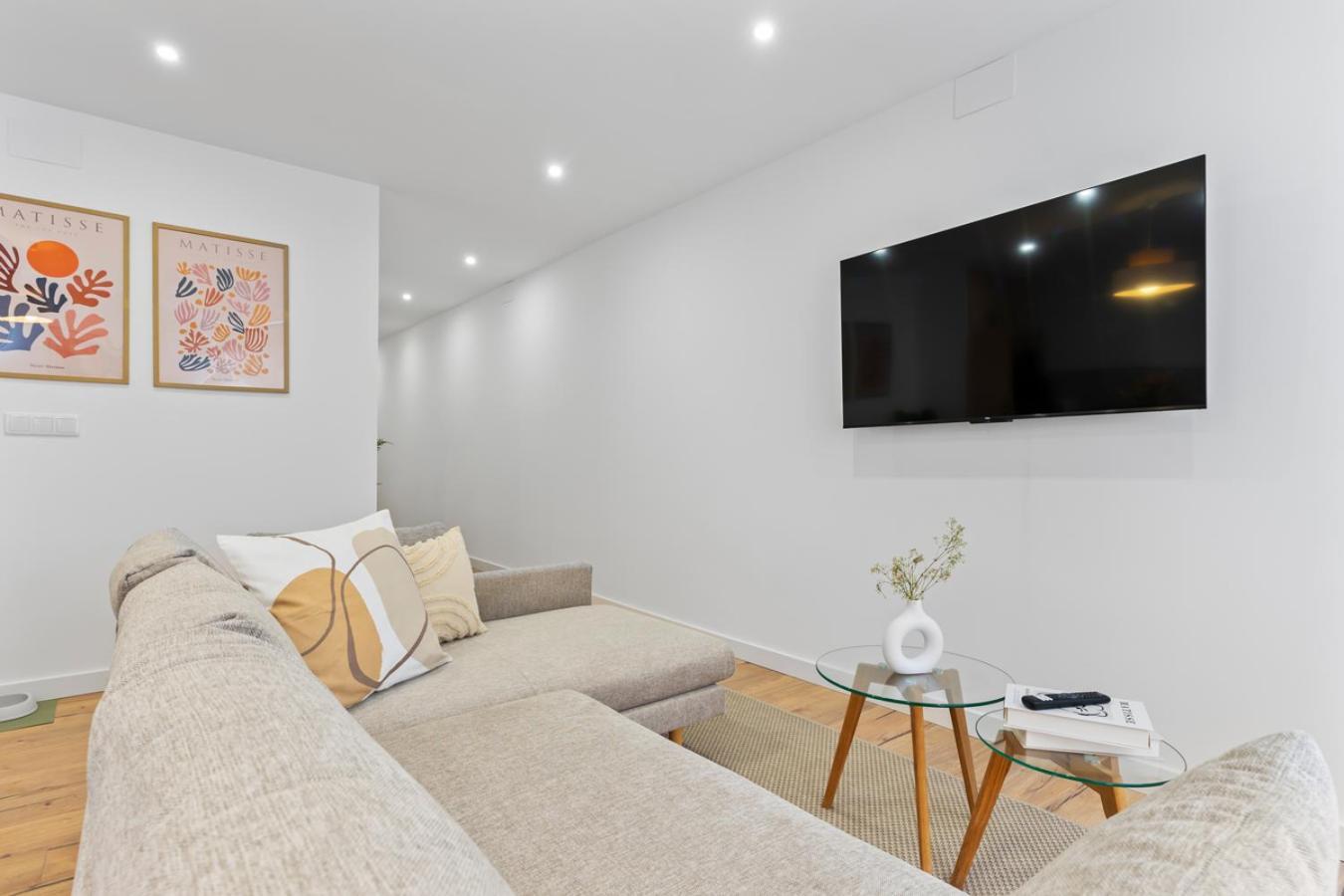 Apartamento Matisse, Totalmente Reformado Y Modernista Gijón Exterior foto